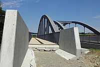 Zi-B31-06-27g.jpg Zi-B31-06-27g.jpg