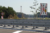 Zi-B31-08-01b.jpg Zi-B31-08-01b.jpg