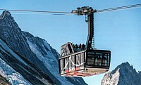 PendelbahnTignes_1.jpg PendelbahnTignes_1.jpg