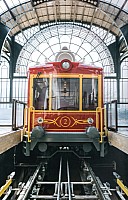 StandseilbahnVietnam.jpg StandseilbahnVietnam.jpg