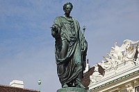 Zi-Wien11.jpg Zi-Wien11.jpg
