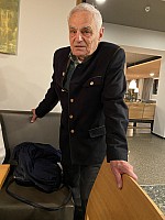 IMG_9761.jpg IMG_9761.jpg