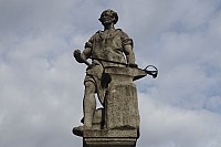 Zi-Th-011.jpg Zi-Th-011.jpg