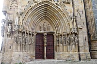 Zi-Th-033.jpg Zi-Th-033.jpg