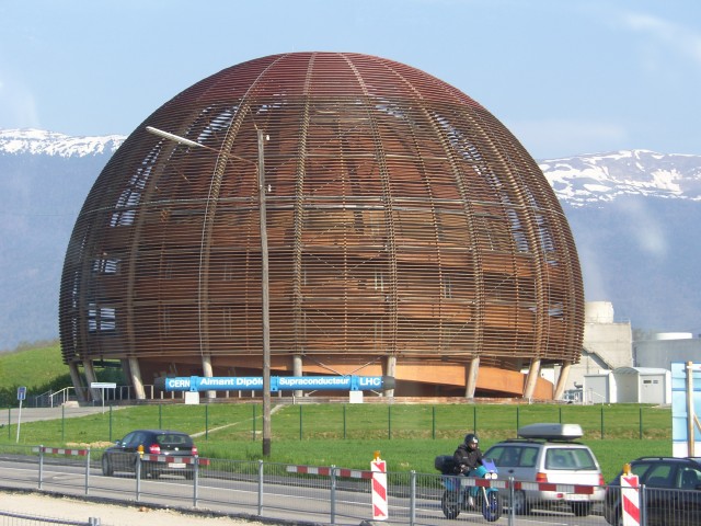CERN_05.jpg
